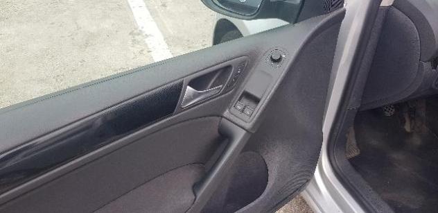 Volkswagen Golf 1.6 3p. Comfortline - Foto 8