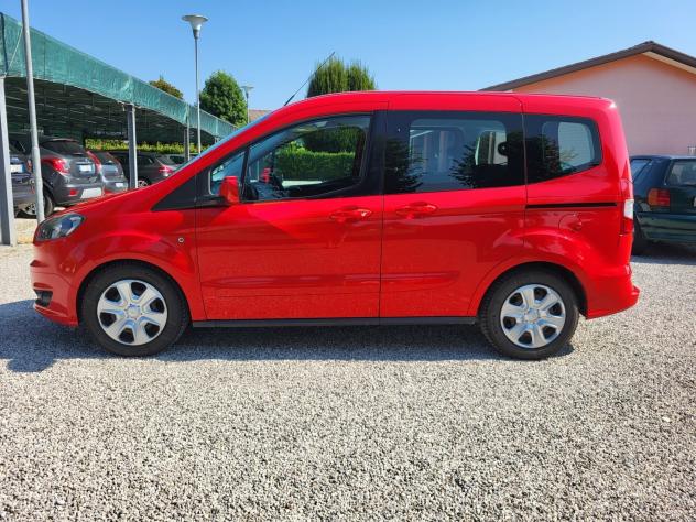 Ford Tourneo Courier 1.5 TDCI 75 CV Sport - Foto 3