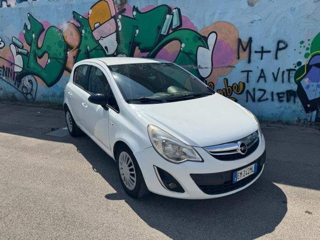 Opel Corsa 1.2 5 porte benzina/GPL - Foto 2