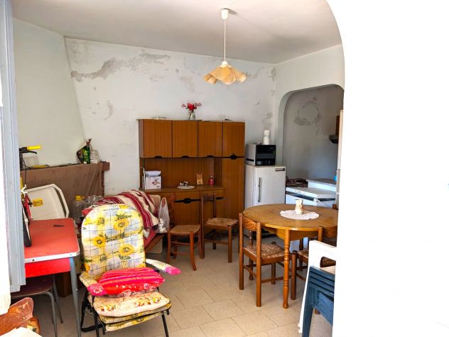 Monte di Cassano: graziosa casetta rurale + mq. 2.928 di terreno - Foto 5