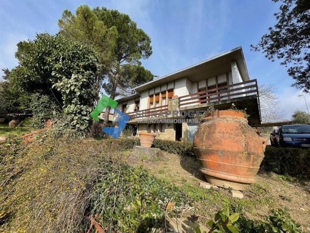 Villa indipendente con giardino a due passi dal Centro storico di Castellina in Chianti (Si). - Foto 13