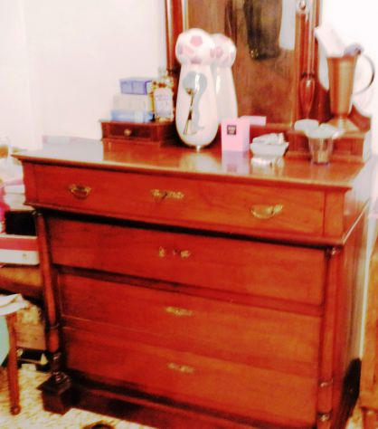 Vari articoli di arredamento in legno massiccio - Foto 7