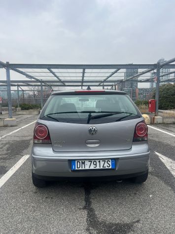 VOLKSWAGEN Polo 4a serie anno 2008 - Foto 4