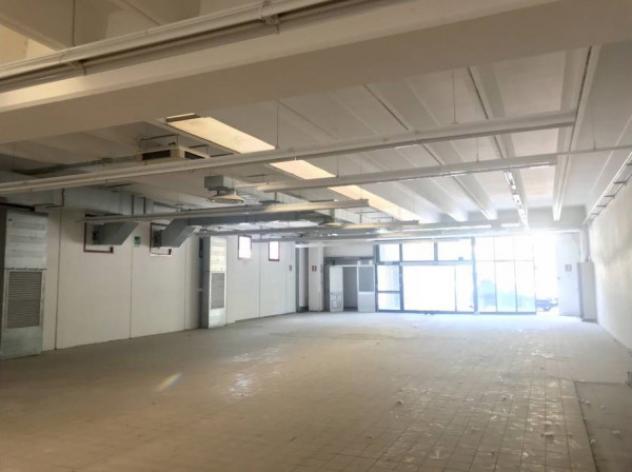 Immobile di 700 m² con 2 locali in vendita a Vobarno - Foto 2