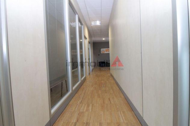 Brugherio - OTTIMO ufficio di 155mq € 1.500,00 mensile - Foto 17