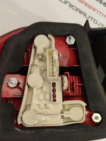 STOP FANALE POSTERIORE DESTRO BMW Serie 3 E90 Berlina 6937458 OSCURATO M47N204D4 (0508) - Foto 5