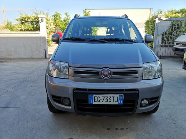 Fiat Panda 1.3 MJT 16V DPF 4x4 Climbing
