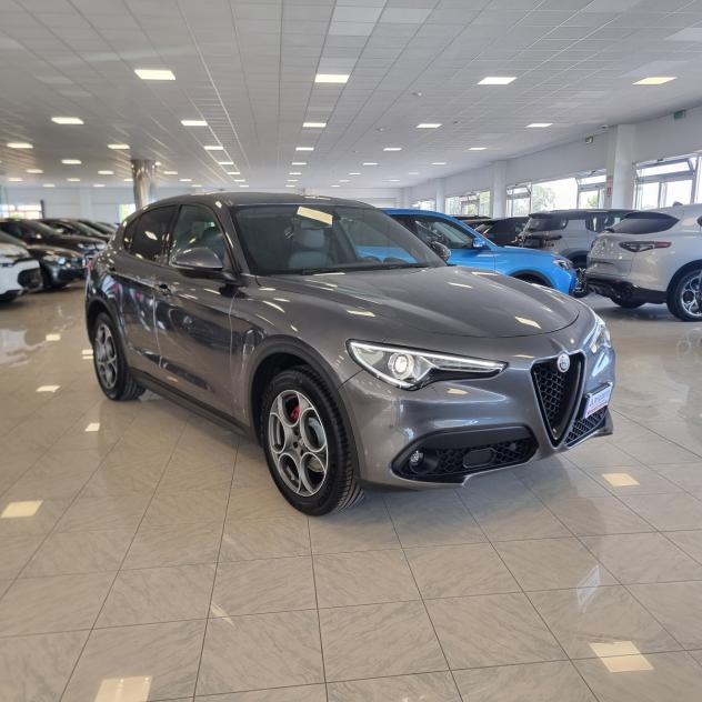 ALFA ROMEO STELVIO SPRINT 2.2 TD 190cv AT8 Q4 Euro 6D - Foto 3