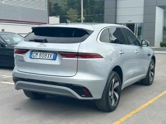 JAGUAR F-Pace 2.0 D 163 CV AWD aut. R-Dynamic S rif. 24149919 - Foto 6