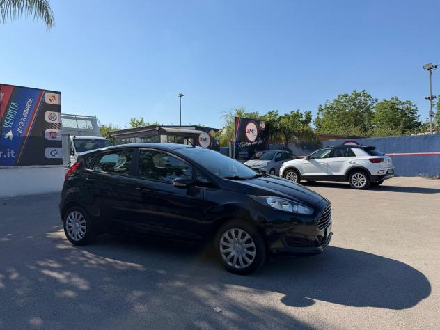 Ford Fiesta 1.5 TDCi 75CV - Foto 5