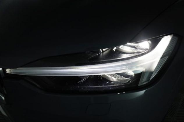 VOLVO XC60 XC60 B4 (d) Geartronic Momentum rif. 23998803 - Foto 9