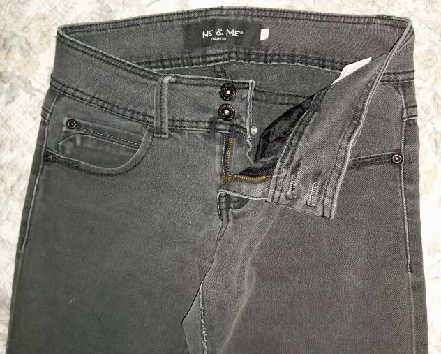 Jeans da donna in denim grigio Me&Me.