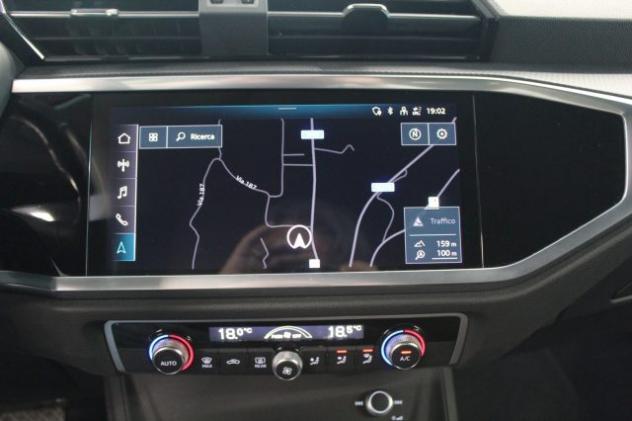 AUDI Q3 2.0 TDI 150 CV S-Tronic Business Advanced rif. 23504681 - Foto 4