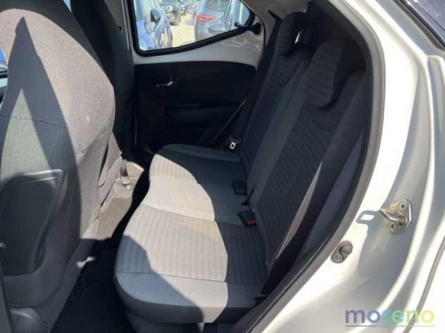 TOYOTA Aygo 1.0 72 CV x-play rif. 19121110 - Foto 9