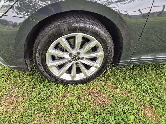 Volkswagen Passat Variant 2.0 TDI SCR EVO DSG Executive - Foto 8