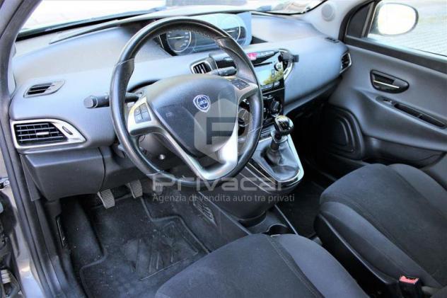 Lancia Ypsilon Ypsilon 0.9 TwinAir 85 CV 5 porte Metano Ecochic Gold - Foto 9