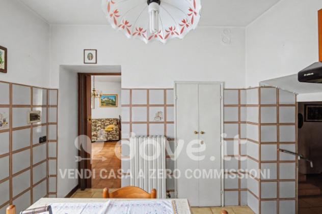 Villa di 144 m² con 4 locali in vendita a Angera - Foto 11