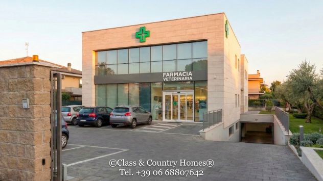 Farmacia Veterinaria Roma Nord: Attività con Edificio Ristrutturato - Foto 9