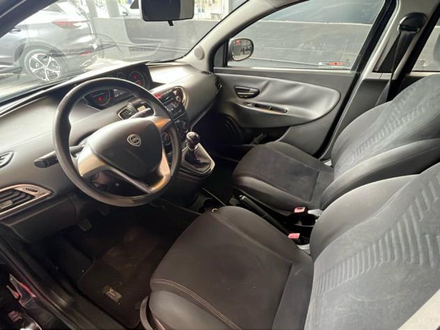 Lancia Ypsilon Ypsilon 0.9 Twinair 85cv metano Ecochic - Foto 7