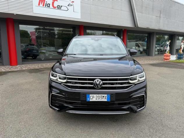 VOLKSWAGEN Tiguan 2.0 TDI 200 CV SCR DSG 4MOTION R-Line rif. 23803053 - Foto 2