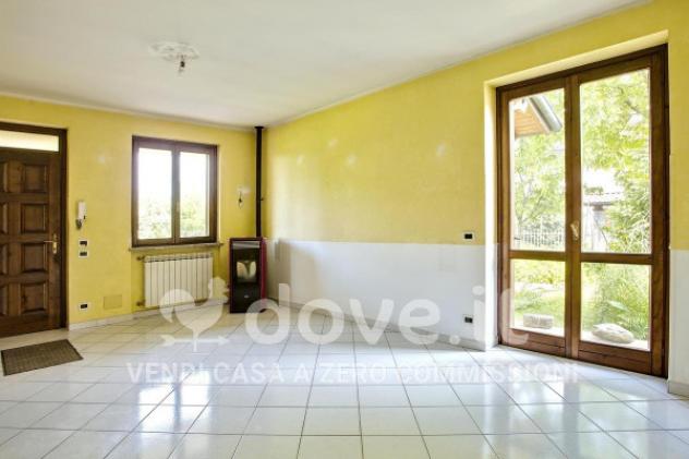 Villa di 250 m² con più di 5 locali e box auto doppio in vendita a Brebbia - Foto 13