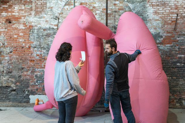 Ricerca Assistenti Allestimento e Gestione Mostra d'Arte Contemporanea - Foto 3