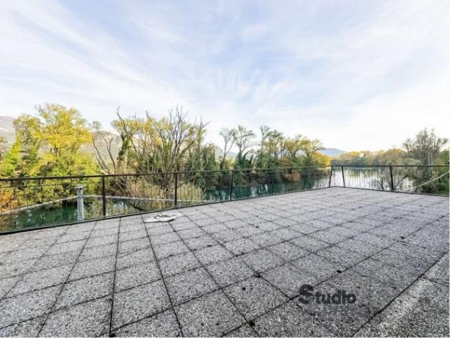 Palazzo / Stabile di 750 m² con più di 5 locali in vendita a Olginate - Foto 16