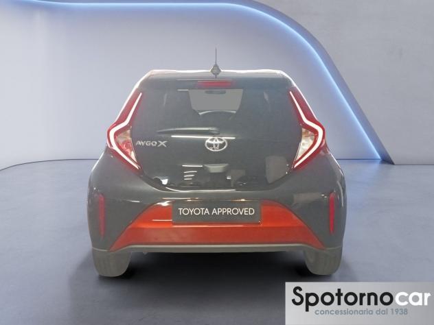 Toyota Aygo X 1.0B (72 CV) Trend S-CVT - Foto 4