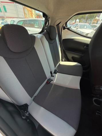 Toyota Aygo UNICO PROPR. 1.0 AUTOM. - Foto 10