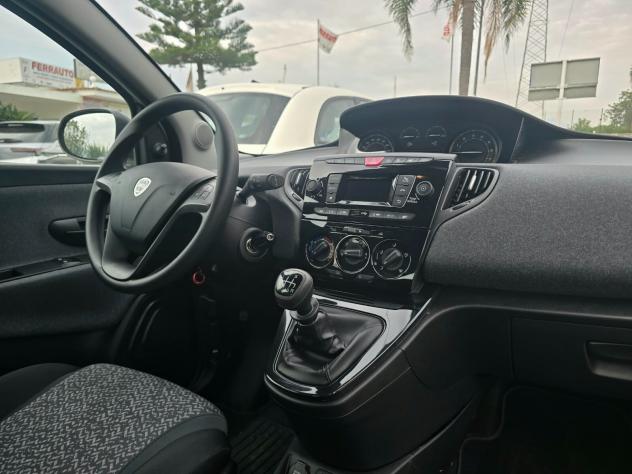 Lancia Ypsilon 1.0 FireFly 5 porte S&S Hybrid Gold - Foto 6