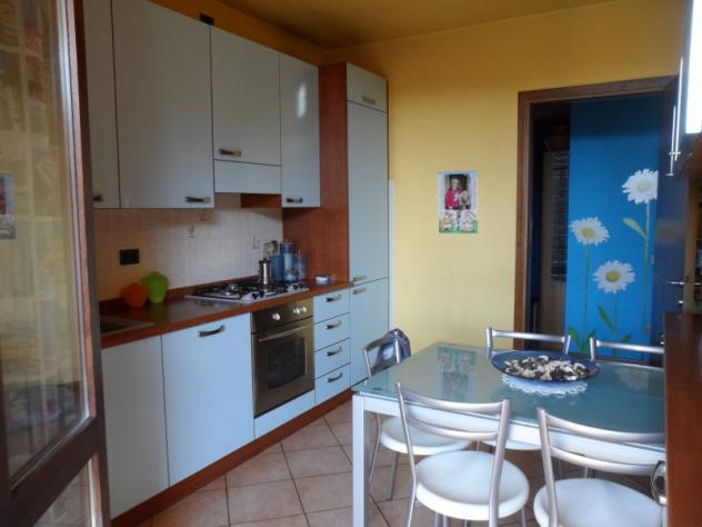 APPARTAMENTO di 3 vani e di 110 mq (CAVENAGO DI BRIANZA) rif. IGC 3 L 145 - Foto 5