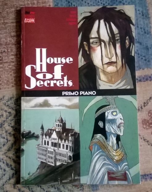 House Of Secrets - Primo Piano