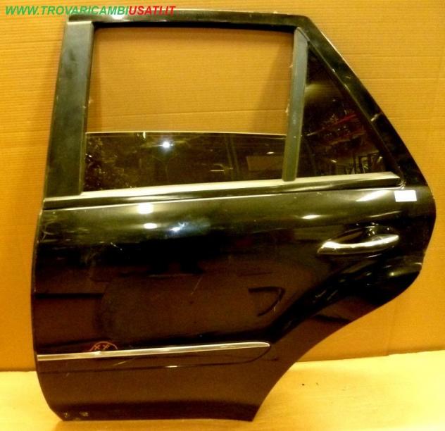 PORTA POST.S. NERO MET CON ALZACR. MERCEDES ML (W164)  Carrozzeria  Lamierati esterni  Porte  Porta post. sx. MERCEDES - ML - 01-09-2008 - 01-10-2011