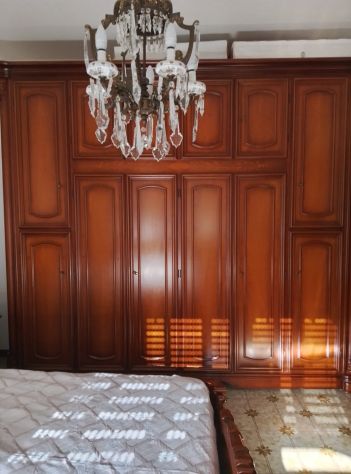 Camera da letto completa in stile classico in legno massello