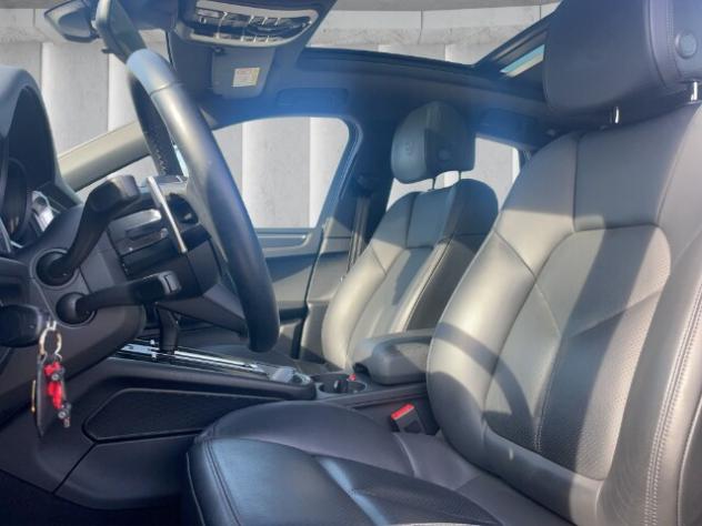 PORSCHE Macan 1ªs. '13-'25 Macan 2.0 - Foto 9