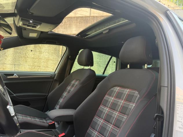 Volkswagen Golf GTI Performance 2.0 245 CV TSI DSG 5p. BMT - Foto 6