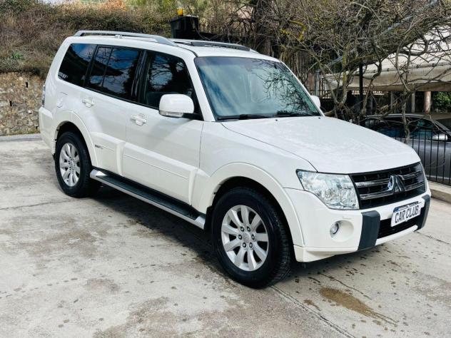 Mitsubishi Pajero 3.2 DI-D 200cv Aut. 7p.Instyle Full - Foto 3