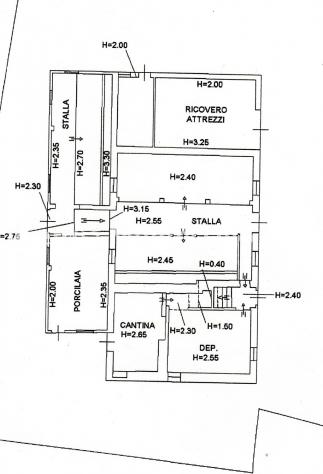 Azienda agricola con casa fienile e 26 ettari circa di terreno agricolo - Foto 9