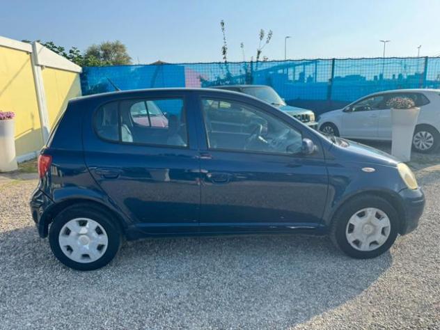 TOYOTA Yaris 1.0i 16V cat 5 porte Sol rif. 23938786 - Foto 3