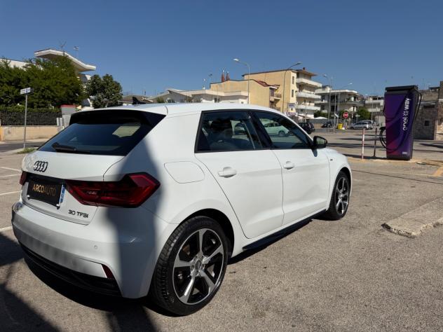 Audi A1 SPB 30 TFSI S tronic line edition - Foto 8