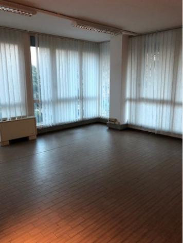 Immobile di 220 m² con più di 5 locali in affitto a Carpi - Foto 18