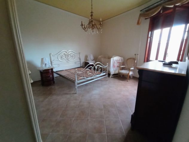 MANUEL IMMOBIL-CAR VENDE CASA DI MQ. 120 SEMINDIP. DA RISTRUTTURARE, COMPOSTA DA - Foto 5