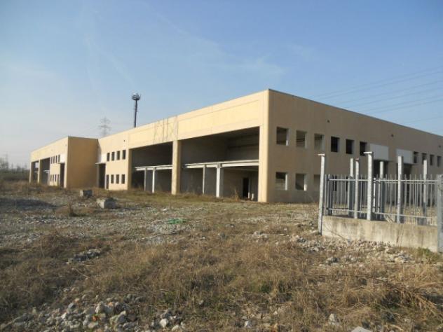 Immobile di 646 m² con 3 locali in vendita a Arese - Foto 14