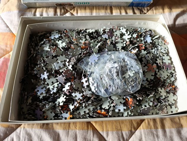 Puzzle Ravensburger 2000 pezzi - Foto 3