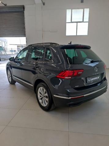 VOLKSWAGEN Tiguan 2.0 TDI 150 CV SCR DSG Life i.e rif. 23698801 - Foto 4