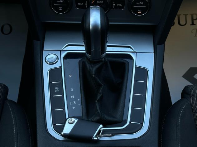 Volkswagen Passat Variant 2.0 TDI DSG Executive BlueMotion Tech. - Foto 9