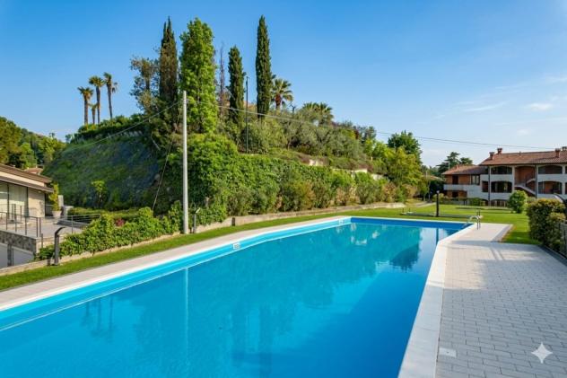 SPLENDIDO ATTICO CON TERRAZZA VISTA LAGO - Foto 7