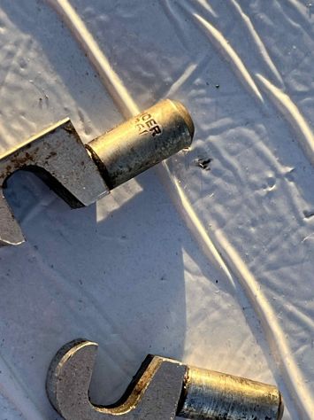 Singer Perni fissaggio macchina da cucire al tavolo - Foto 2