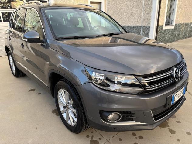 Volkswagen Tiguan 2.0 TDI 140 CV 4MOTION Sport & Style - Foto 3