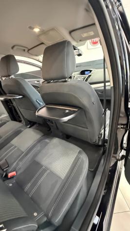 Ford C-Max 1.6 TDCi 115CV Titanium - Foto 8